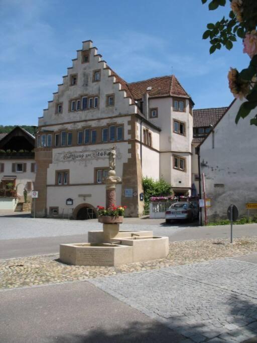 Am Weinberg - Stilvoll, Ruhig, Zum Wohlfuehlen Apartment Pfaffenweiler Bagian luar foto