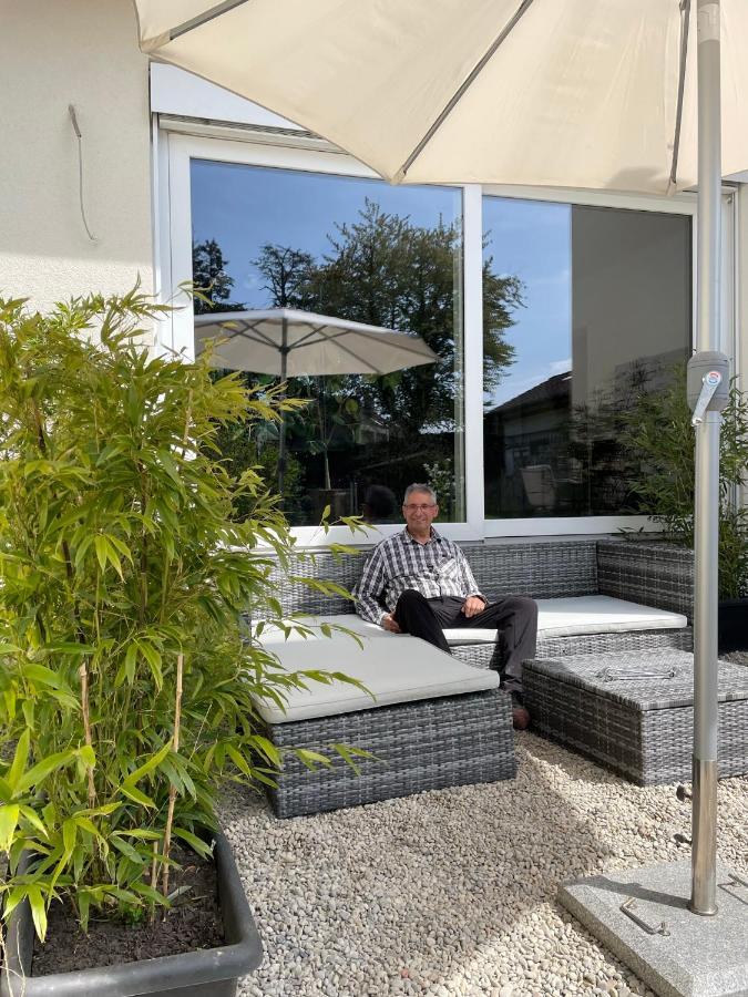 Am Weinberg - Stilvoll, Ruhig, Zum Wohlfuehlen Apartment Pfaffenweiler Bagian luar foto