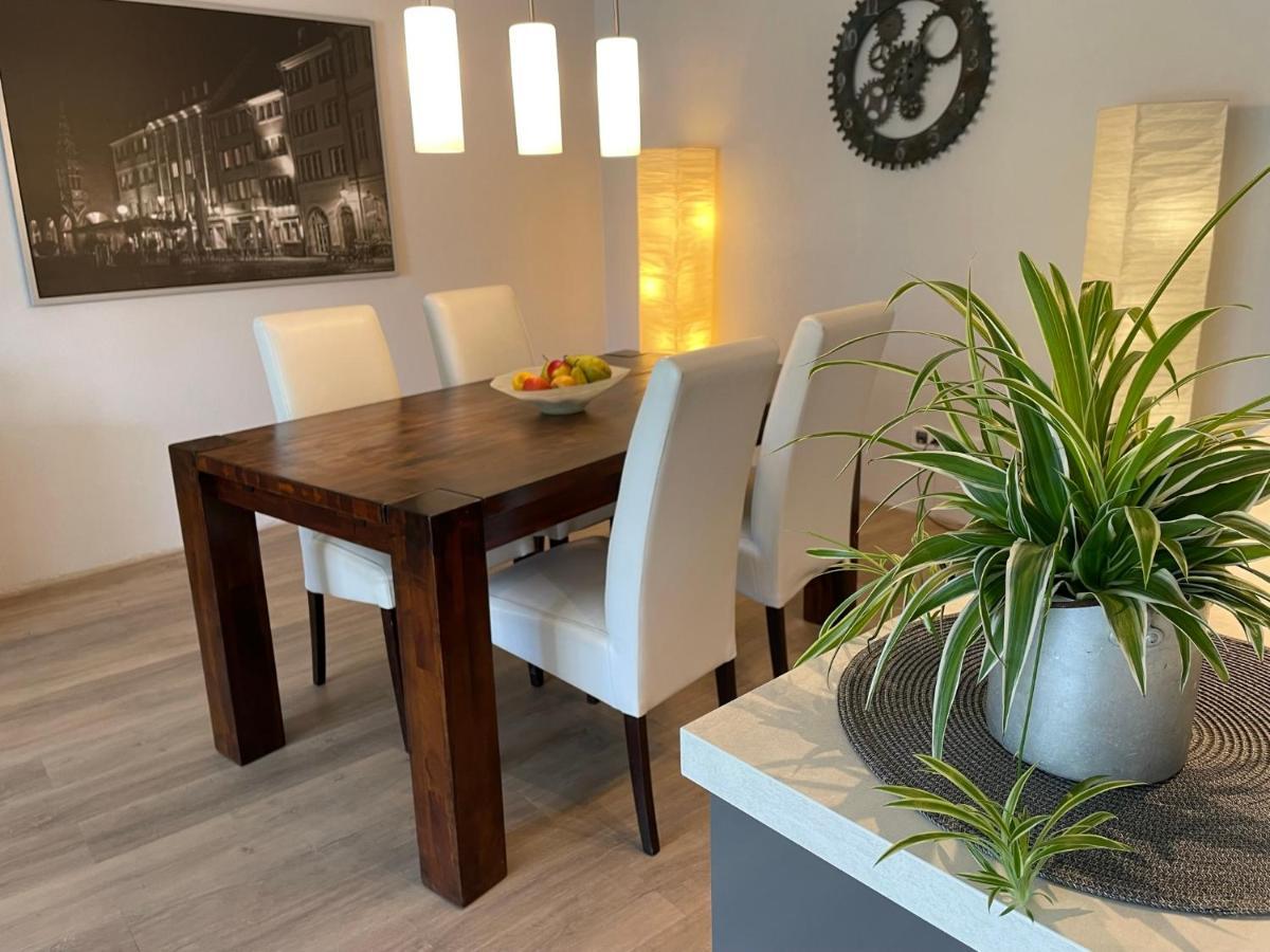 Am Weinberg - Stilvoll, Ruhig, Zum Wohlfuehlen Apartment Pfaffenweiler Bagian luar foto