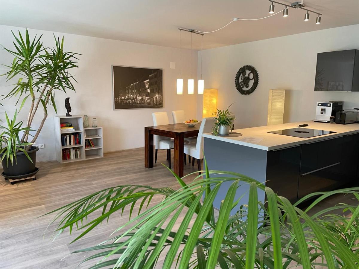 Am Weinberg - Stilvoll, Ruhig, Zum Wohlfuehlen Apartment Pfaffenweiler Bagian luar foto