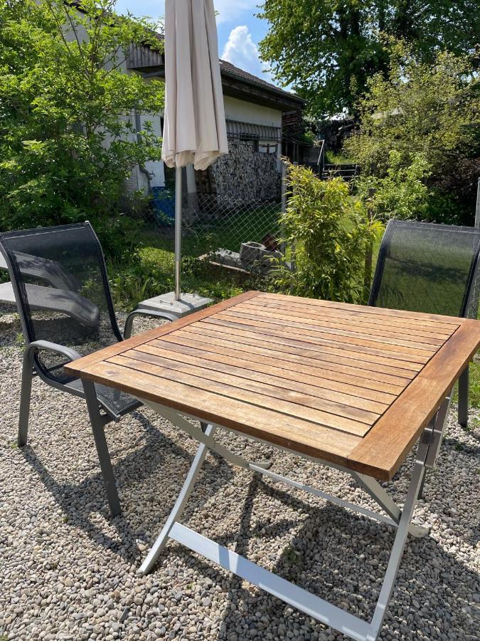 Am Weinberg - Stilvoll, Ruhig, Zum Wohlfuehlen Apartment Pfaffenweiler Bagian luar foto